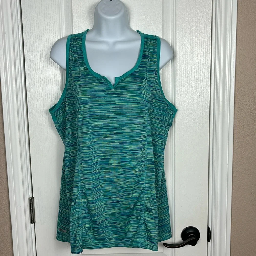 RBX Women's Performance Activewear V-Neck Sleeveless Pullover Workout Top Sze 1X
